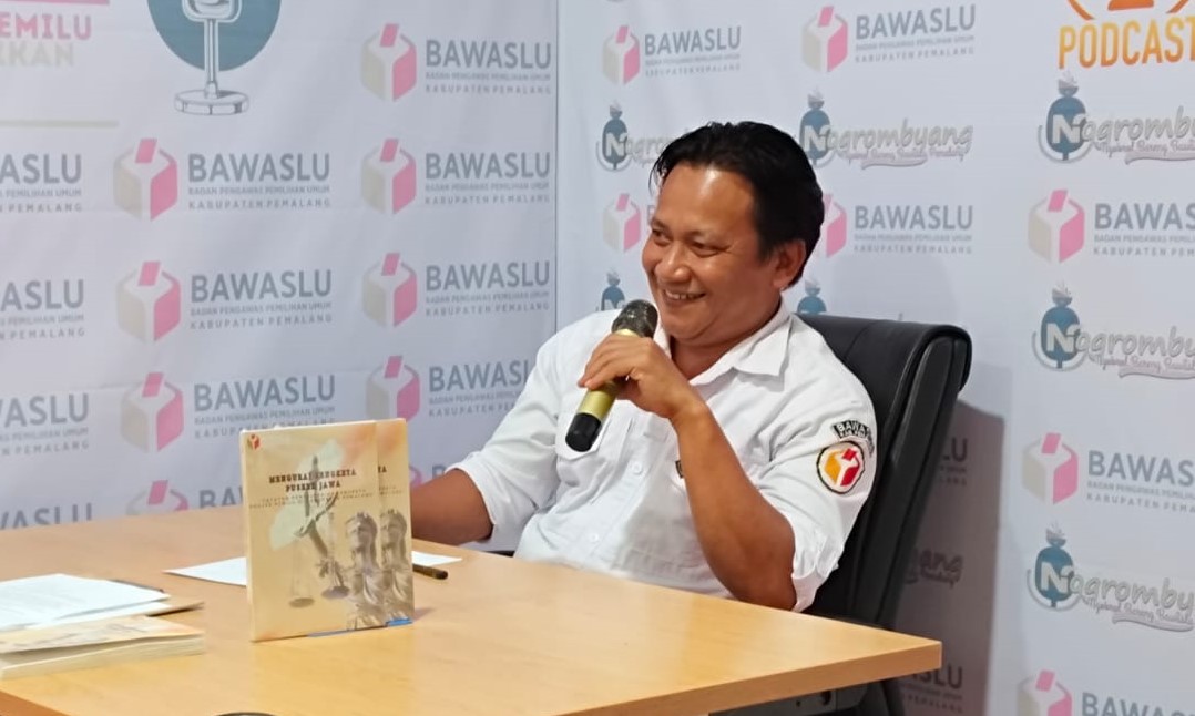 Chairul Umam Saat Menjadi Narasumber Podcast Nggrombyang