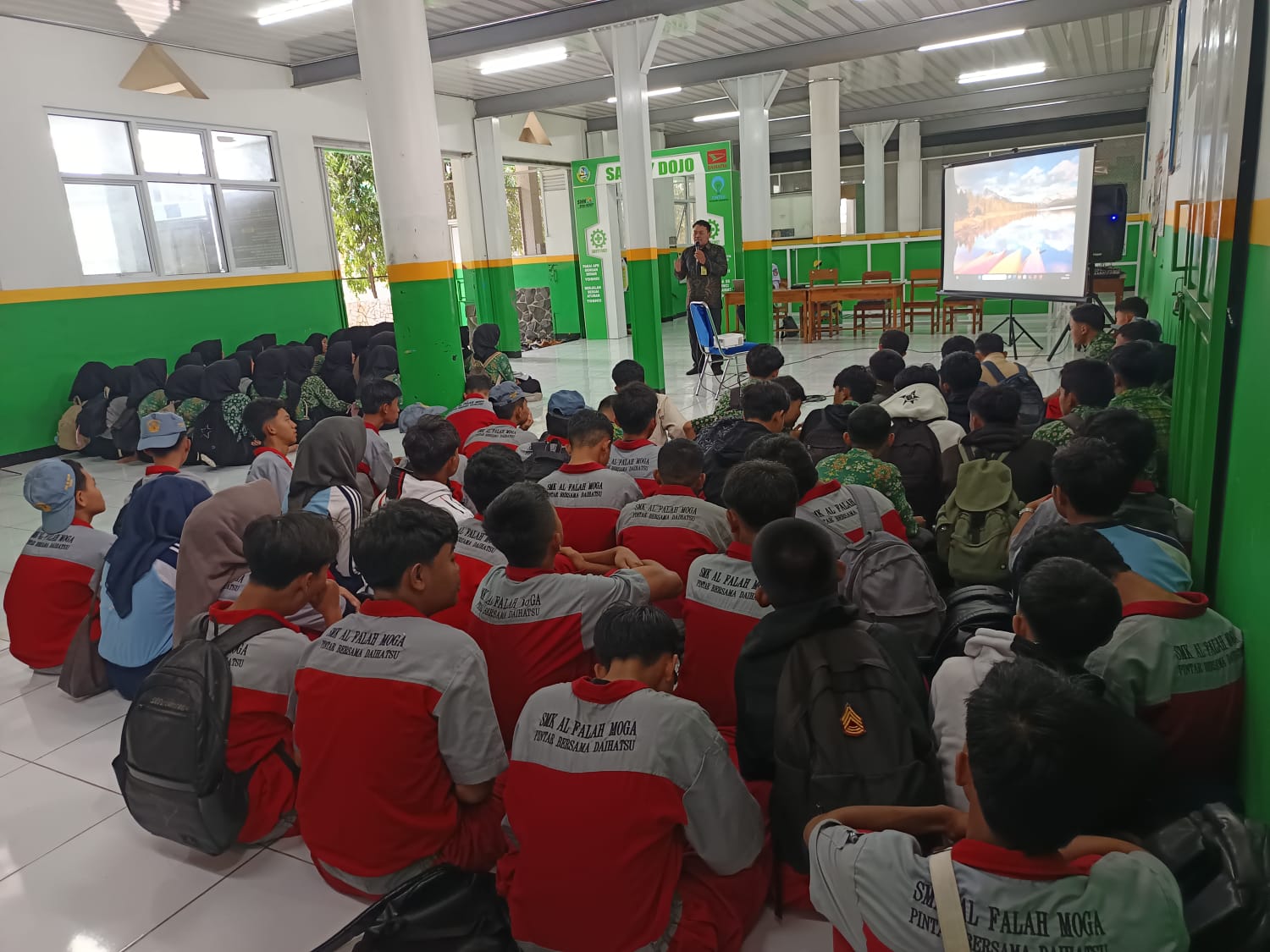 GoestoSchoolAlFalahMoga