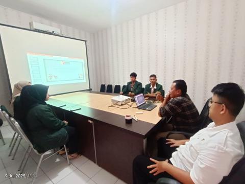 Chairul Umam, S.H.I. dalam Penyampaian Materi PHP