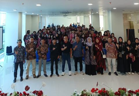 Kegiatan PKKMB FH Unikal