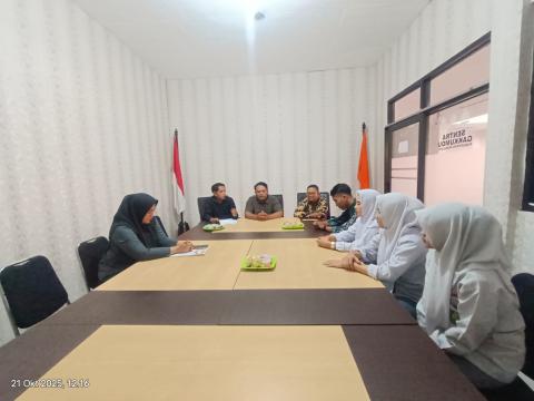 Pelepasan Siswi PKL Dari SMK Muhammadiyah 1 Pemalang