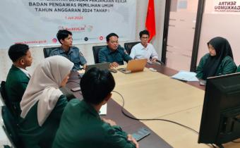 Pemberian Materi Mahasiswa PPL UIN Gusdur
