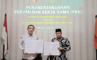 Penandatanganan PKS Bawaslu dengan Kantor Kemenag